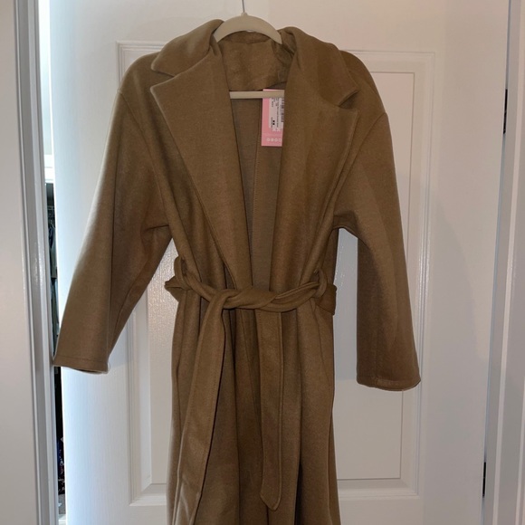 Tan Long Coat - Picture 2 of 2